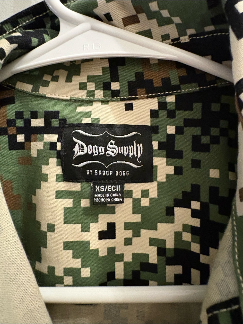 Men's Short Sleeve Button-Up Shirt - Green Digital Camo - Dogg Supply - Picture 4 of 6